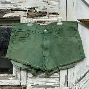 CHEEKY vtg Levi’s shorts
